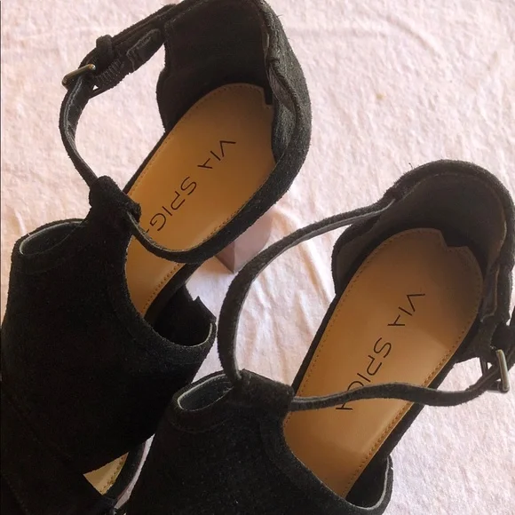 VIA SPIGA - Black Strappy Heeled Sandals - Picture 4 of 8